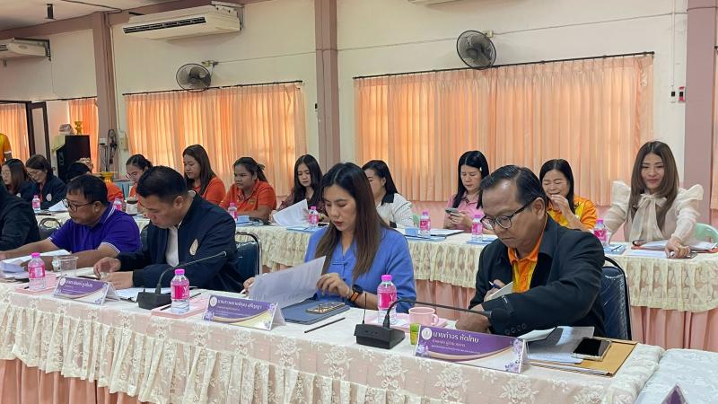 2. การประชุมประจำเดือนผู้บริหารการศึกษา ผู้บริหารสถานศึกษา ข้าราชการครูและบุคลากร ทางการศึกษาพนักงานราชการ 